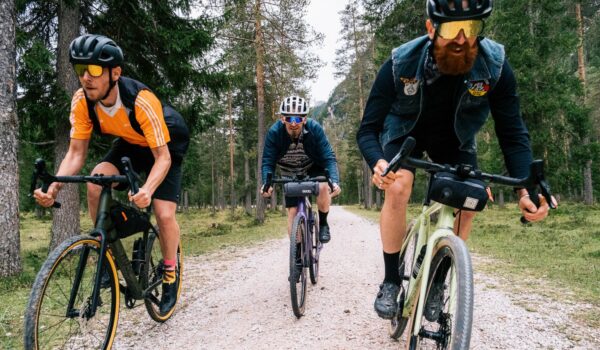 Gravel Biking. What is it ?