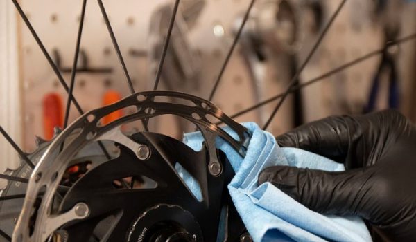 Disc Brake Squeezing. Causes and Solutions